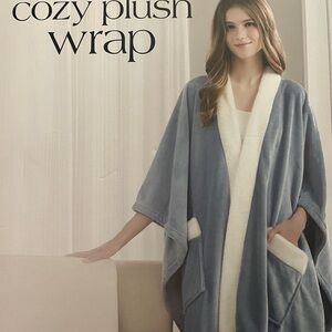 Premier Soft Blue and Cream Plush Poncho